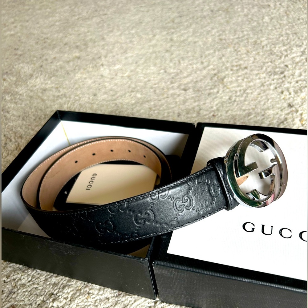 Authentic Gucci adjustable belt